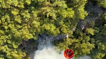 Kemer'de Orman Yangınına Müdahale Başlatıldı