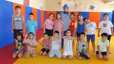 Burhaniye'de Yaz Spor Okulları Başarıyla Devam Ediyor