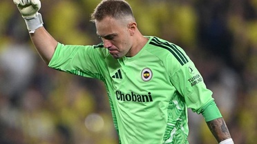 Fenerbahçe'ye Mert Günok'tan kötü haber! Kaleyi Tarık Çetin koruyacak