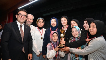 Kadirli'de Kur'an Kursu Ödülleri