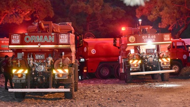 Kemer'de Orman Yangınına Müdahale