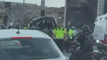 Küçükçekmece'de Trafik Kazası