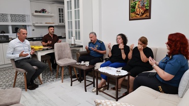 Mersin Emniyet Müdürü Şehit Ailesini Ziyaret Etti