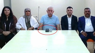 Öcalan'ın aile ziyaretindeki masadaki kutuların sırrı ortaya çıktı