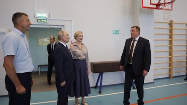 Putin, İturup Adası'nı Ziyaret Etti