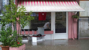 Samsun'da Sağanak Yağış Hayatı Olumsuz Etkiledi