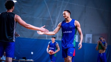 TOFAŞ Basketbol Takımı Hazırlıklara Başladı