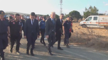 Vali Gül Silivri Yangınını İnceledi