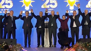 3 farklı partiden 7 belediye başkanı AK Parti'de! İşte o isimler