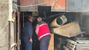 Hakkari'de Depo Yangını Kontrol Altına Alındı