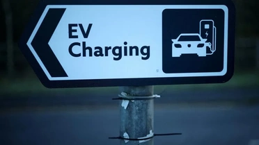Britanya, Elektrikli Araç Hedeflerini Gözden Geçiriyor