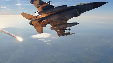 Letonya hava sahasına giren İHA'yı Türk jetleri düşürdü