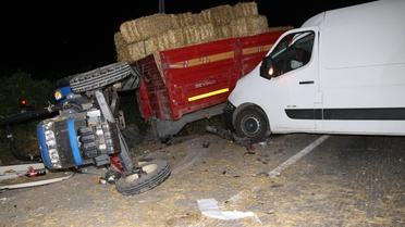 Amasya'da Trafik Kazası: 3 Yaralı