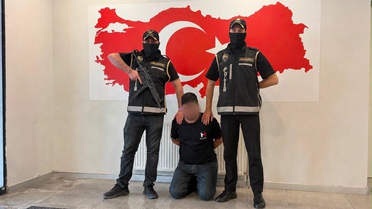 Suç Örgütü Üyesi Bakü'de Yakalandı