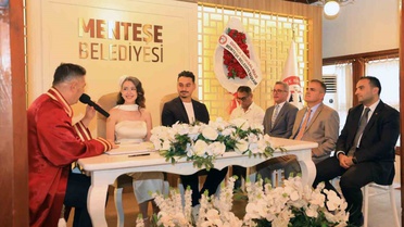 Vali Akbıyık, Şehit Ailesinin Nikahında Şahit Oldu