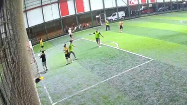 Halı saha maçında 20 yaşındaki genç hayatını kaybetti