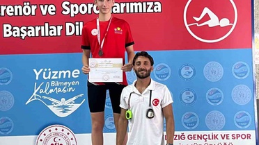 Aydınlı Yüzücülerden Büyük Başarı