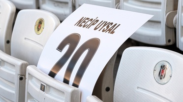 Necip Uysal'a Beşiktaş'ta Veda Töreni