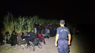 İzmir'de 62 Düzensiz Göçmen Yakalandı