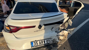 Midyat’ta Otomobil Kazası: 3 Yaralı