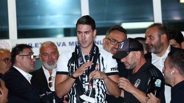 Beşiktaş, Vlahovic'i UEFA Listesine Ekledi