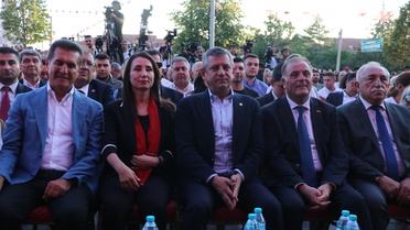 Özgür Özel'den Alevilere Birlik Mesajı