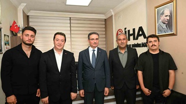 Vali Baruş'tan İHA'ya Ziyaret