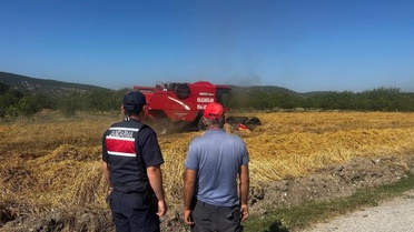 Gölpazarı'nda Biçerdöverlere Yangın Uyarısı