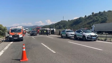 Düzce'de Zincirleme Kaza: 1 Yaralı