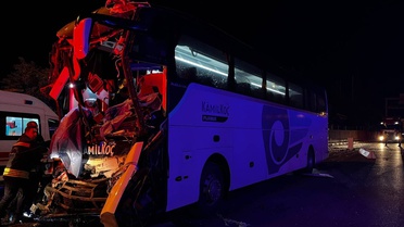 Gaziantep'te Otobüs-Tır Kazası: 2 Ölü, 17 Yaralı
