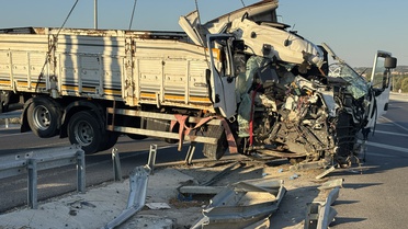 Çanakkale'de Kaza: 2 Kişi Hayatını Kaybetti