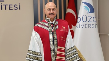 Sözbir yeniden Düzce Üniversitesi Rektörlüğüne atandı