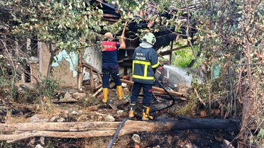 Amasya'da Yangın: Ahşap Ev Küle Döndü