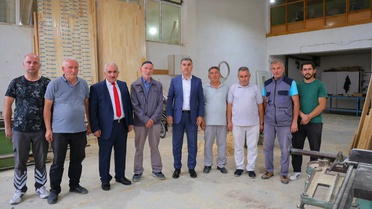 Vali Eldivan'dan Mobilyacılara Ziyaret