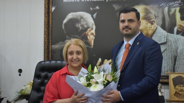 İlkay Çiçek hakkında dikkat çeken iddia: 1,5 yıl boyunca AK Parti'ye geçmek için uğraşmış