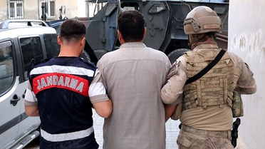 Şanlıurfa'da 10 Göçmen Kaçakçısı Gözaltında