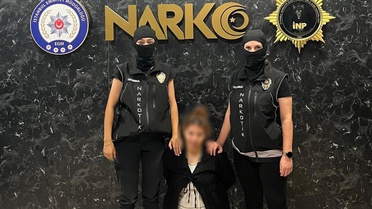 Kırmızı Bültenle Aranan Uyuşturucu Kaçakçısı İstanbul'da Yakalandı