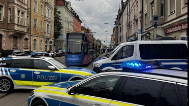 Münih'te polis, Softair silah taşıyan 14 yaşındaki Türk gencini vurdu