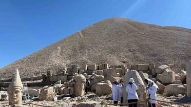 Nemrut Dağı'ndaki Heykeller Koruma Altında