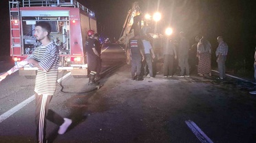Çaycuma'da Mandalara Çarpan Araçta İki Yaralı