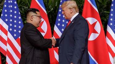Trump, Kim Jong Un ile Görüşmeyi Bekliyor