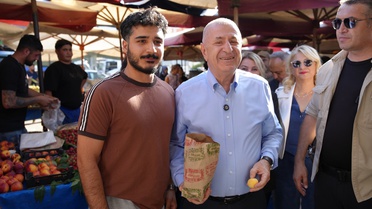 Özdağ Sincan'da Esnafı Dinledi