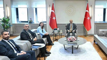 Başkan Bucak, Ulaştırma Bakanı Uraloğlu ile tramvay projesini değerlendirdi