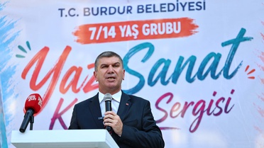 Burdur Belediyesi Yaz Sanat Kursları’nın dönem sonu sergisi gerçekleşti