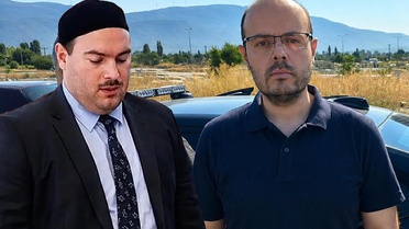 Eski bakan adına tahsisli! İşte kardeş Kuriş'in yakalandığı araçtan çıkan para