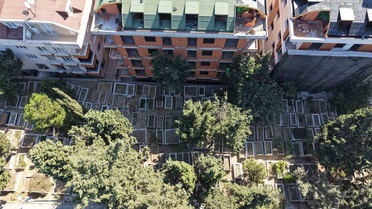 İstanbul'da mezarlık manzaralı sıfır daireler! 'Orada oturmak için yürek lazım'