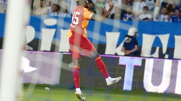 Victor Osimhen durdurulamıyor
