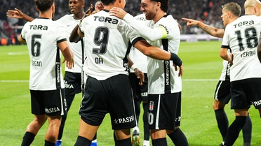 Beşiktaş, Alanyaspor'a Konuk Oluyor
