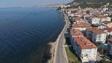Çınarcık’ta denize girmek yasaklandı: Deniz kirlendi, ceza yağdı