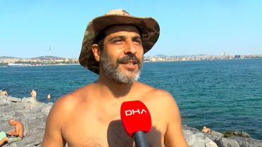 İstanbul'da Sıcaklarda Denizde Serinleme